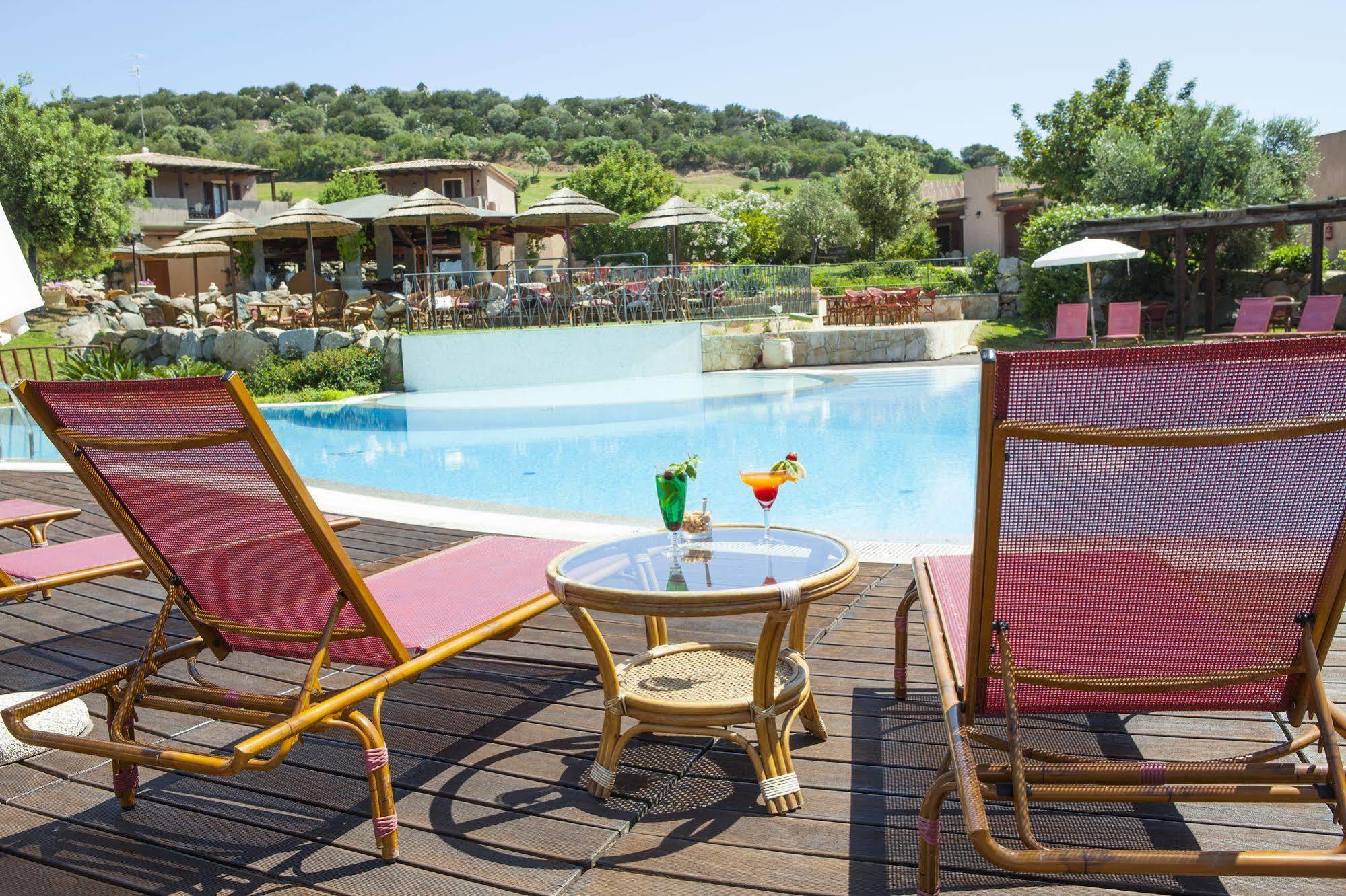 S'Incantu Resort Villasimius Eksteriør bilde
